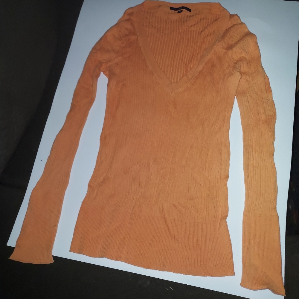 GAP Women's V-Neck Sweater in Bright Orange